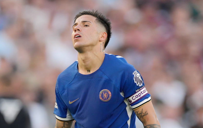 九游体育娱乐关于西汉姆训练开放日，窗口期完成体检引欢呼，英超在即，细节决定成败的信息