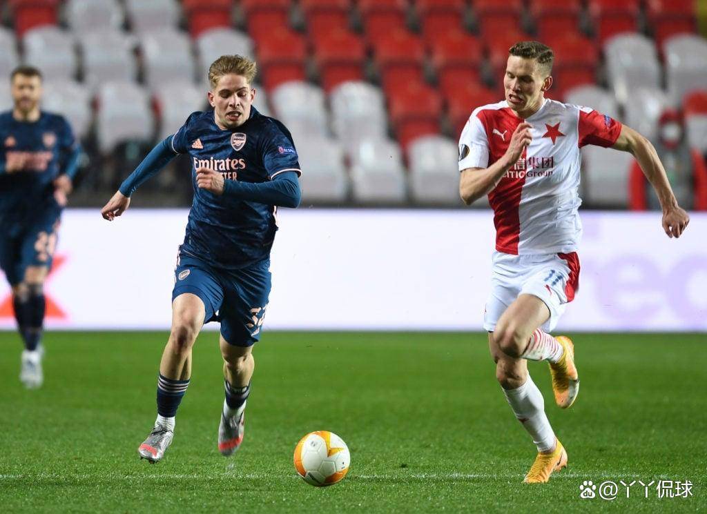 关于阿森纳迎亚冠关键赛，集结日战术微调，话题不断，临场指挥获称赞的信息